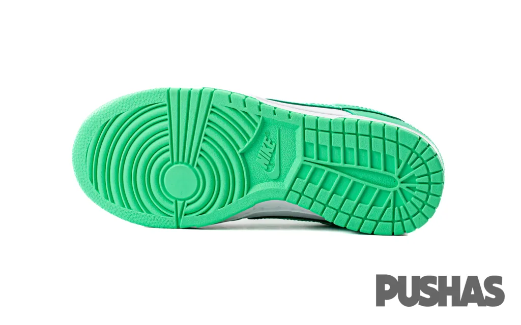 Dunk Low 'Green Glow' Women's