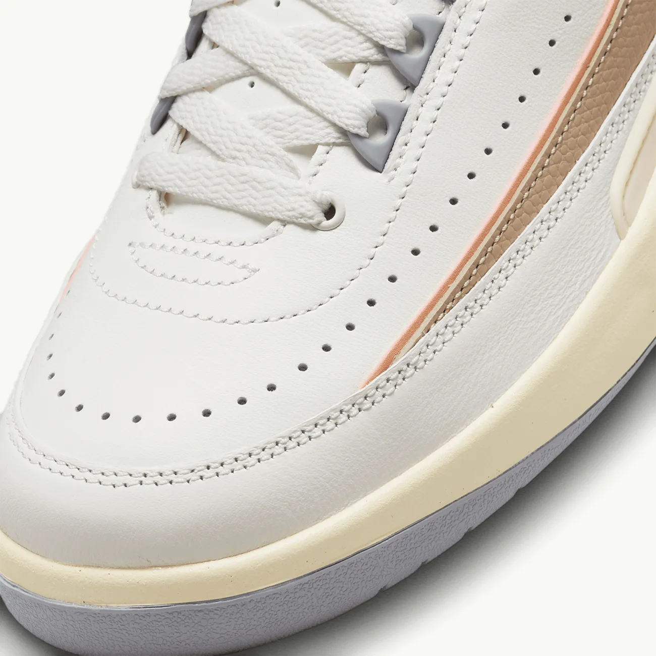 WOMENS AIR JORDAN 2 RETRO SAIL DESERT SUNSET HAZE MUSLIN